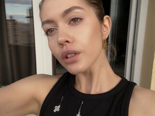 camgirl playing with sex toy ZeldaCoombs