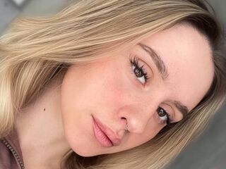 EllyDeMoon
