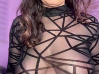 Bonjour à tous,

Ici pour m