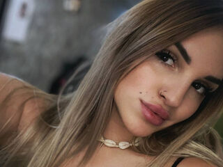 online chat AuroraPhillips