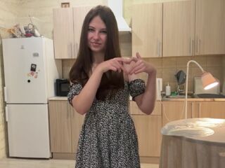 girl showing pussy CecilyStalley