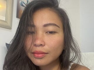 shaved pussy webcam EmmaSeann