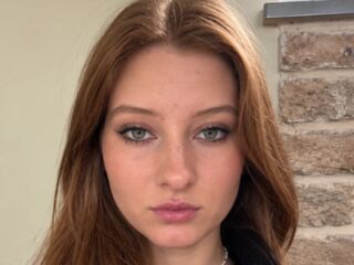 babe web cam LaraVey