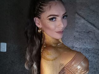 naughty camgirl masturbating with vibrator LiaCapasso