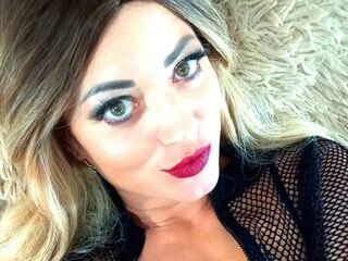camgirl webcam pic LionessoneForu