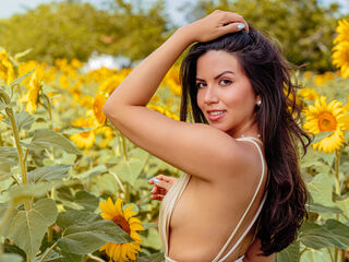 beautiful webcam girl LolaCol