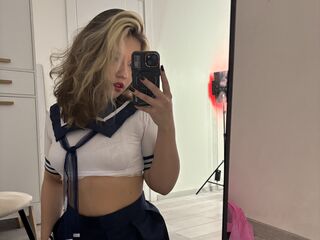 fingering girl LupitaHinger