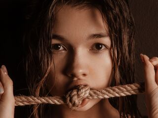 camslut naked LynetteFairbroth