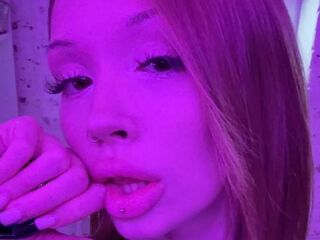 naked cam girl picture MargueriteBoblak