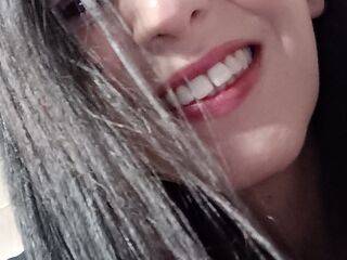 naked camgirl photo MonicaFerilli