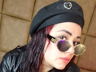 naughty cam girl SandyGuzman