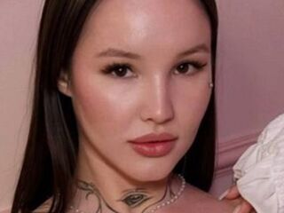 free webcam chat room SashaLiss