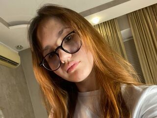 chatrubate cam girl SilvanaTopps