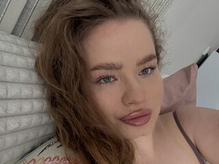 camgirl masturbating with sex toy TracySimmons