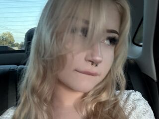 naked camgirl VerlieRentar
