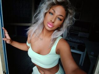 naked webcam girl fingering VickyChase