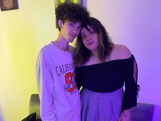 live webcam girl fucking boyfriend SofiAndDylan