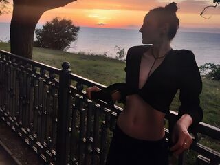 latex cam AllisonReech