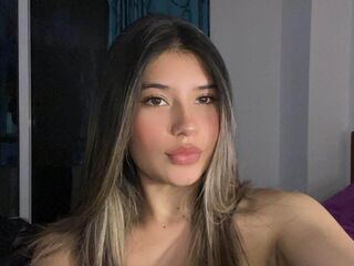 beautiful webcamgirl AmberBernulli