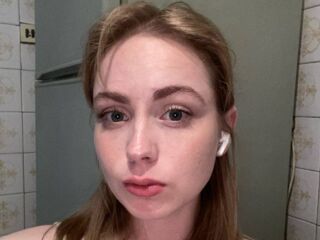 free nude webcam show AmiNahha
