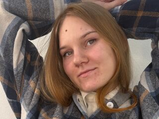 webcamgirl AngelineMagruder