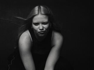 free chat AngellaMaulin