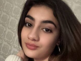 topless webcam girl AnnisTiblier