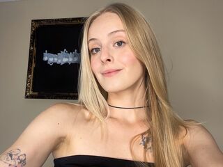 naked webcam girl masturbating AshliJonsson