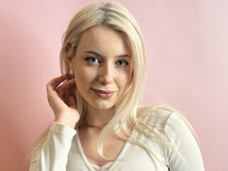 hot web cam show AudreyHelme