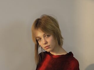 cam girl chat room BellEltzroth