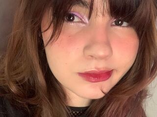 topless webcamgirl BluellEly