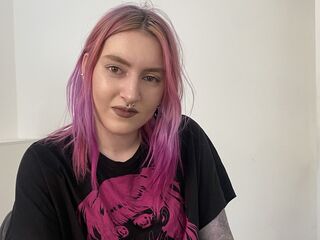naked camgirl BonnieRide