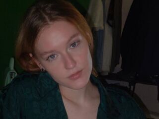 fingering girl chat BronwynDivens