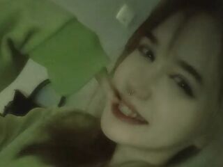 camgirl webcam sex pic CamelliaVega