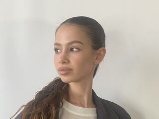 jasmin live show CarlynKernell