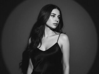 naughty camgirl masturbating CharlaDaponte