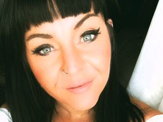 webcamgirl chat CharlieRockefela