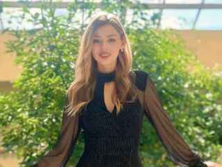 webcam girl CharlotteReimer