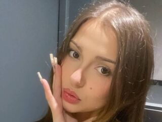 free webcam chat room CherlynRosario