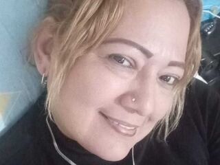 sexy live girl ClauDaniels