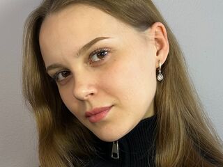 erotic webcam DavinaMcglinchey