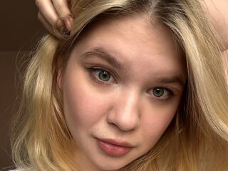 nude webcam DebrahPloeger