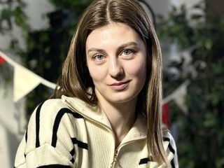 fingering girl cam picture DonnetteHolck