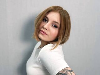 webcamgirl chat room ElenorLandes