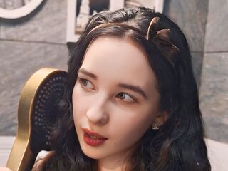 naked cam girl picture EliseGianola