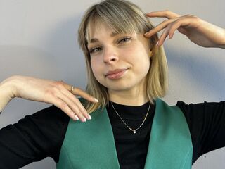 stripper cam EmelineBurrough