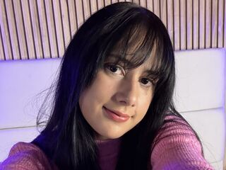 fingering webcamgirl EmilyAleen