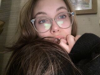 beautiful girl EmilyLoven