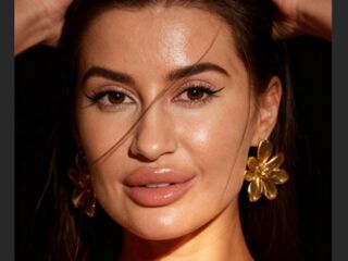 fingering cam girl EvaNever