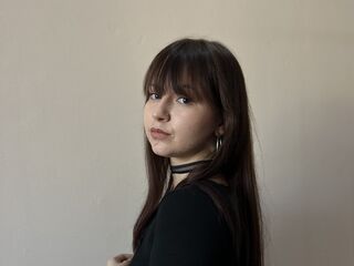 naked webcamgirl photo FloHaake